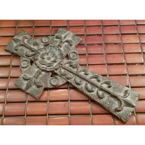 Vintage Cast Iron-Look Resin Cross with Flower & Fleur-de-lis Design 14"x8" - Picture 1 of 3